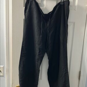 Women’s Black  linen Pants.